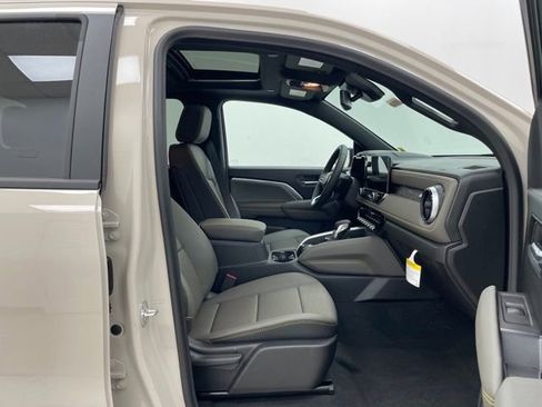 New 2026 Chevrolet Colorado ZR2 AWD/4WD image 18