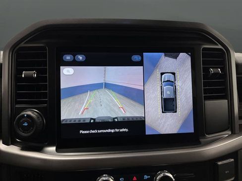 Used 2025 Ford F150 Lightning XLT image 10