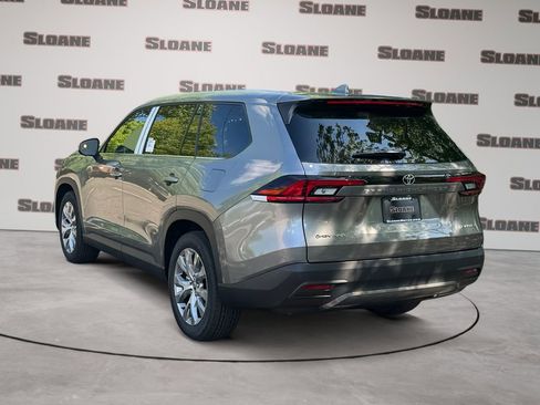 New 2026 Toyota Grand Highlander AWD Hybrid image 3