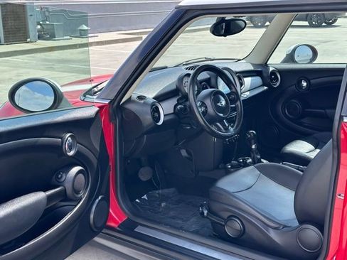 Used 2013 MINI Cooper Hardtop FWD image 9