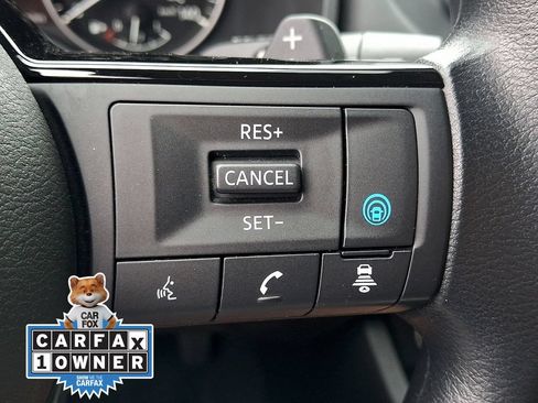 Used 2023 Nissan Rogue SV AWD/4WD image 22