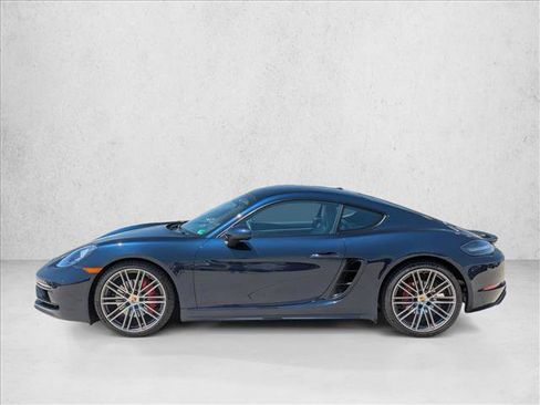 Used 2019 Porsche 718 Cayman GTS RWD image 9