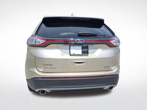 Used 2018 Ford Edge SEL w/ Equipment Group 201A FWD image 17