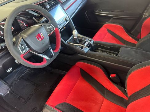Used 2021 Honda Civic Type R image 4