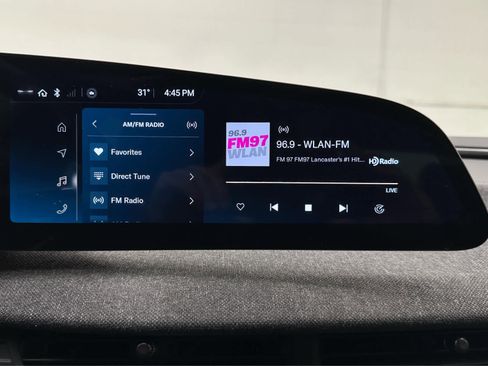 Used 2023 Lucid Air Pure image 33