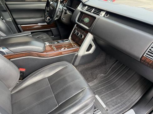 Used 2014 Land Rover Range Rover Supercharged image 9