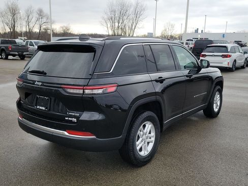 Used 2023 Jeep Grand Cherokee Laredo w/ Luxury Tech Group I image 8