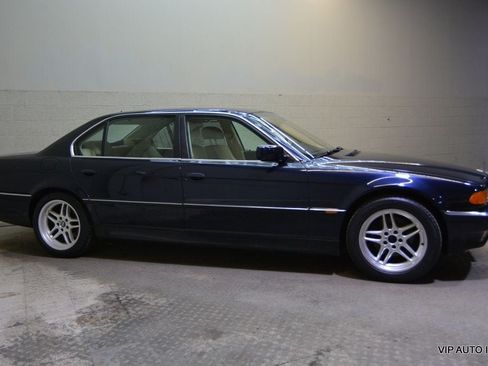 Used 2001 BMW 740iL RWD image 10