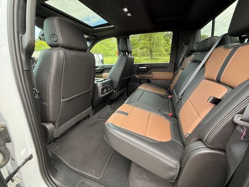 Used 2021 Chevrolet Silverado 3500 High Country w/ Z71 Off-Road Package AWD/4WD image 34