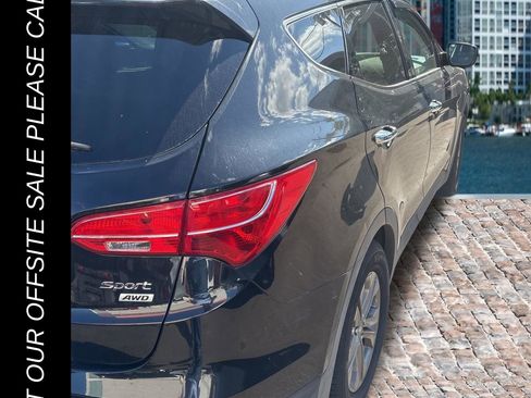 Used 2016 Hyundai Santa Fe Sport w/ Option Group 02 image 17