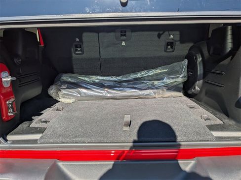 Used 2023 Jeep Wrangler Sport image 13