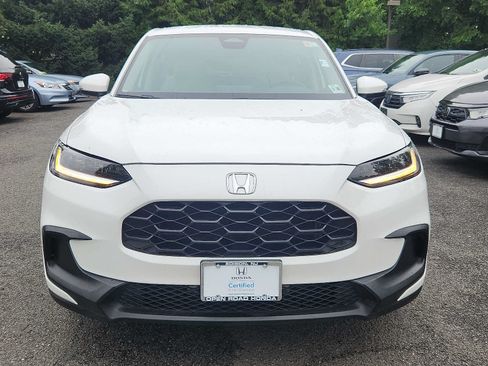 Certified 2023 Honda HR-V LX image 2