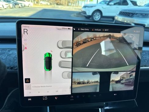 Used 2019 Tesla Model 3 Long Range image 31