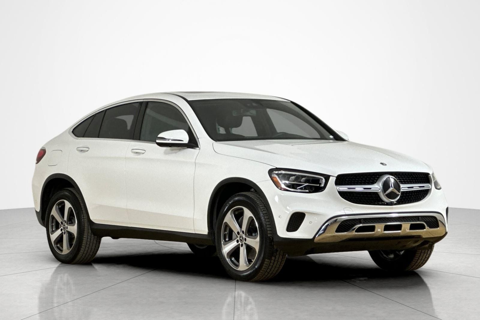 Used 2023 Mercedes-Benz GLC 300 4MATIC Coupe image 7