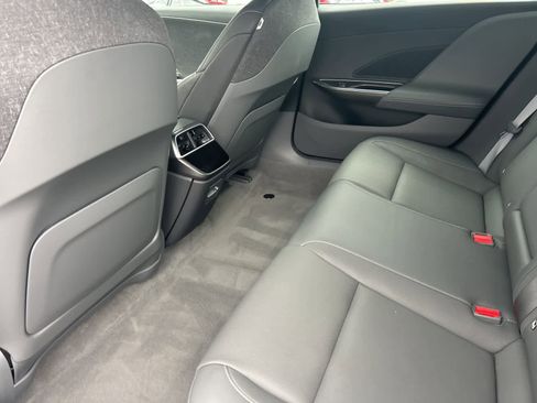 Used 2024 Lucid Air Pure image 23