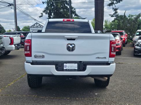 Used 2023 RAM 2500 Limited AWD/4WD image 4