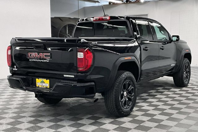 Used 2024 GMC Canyon Elevation w/ Convenience Package AWD/4WD image 13