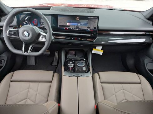 New 2026 BMW 530i xDrive w/ M Sport Package image 15