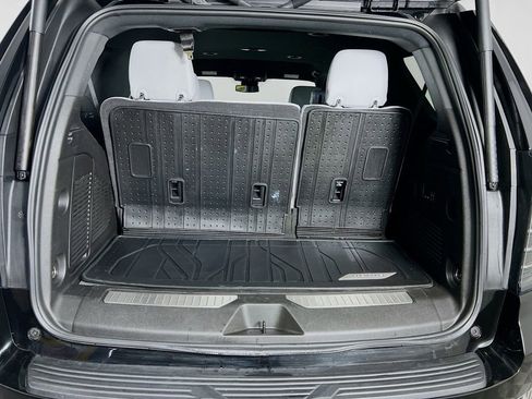Used 2025 Chevrolet Tahoe Premier image 27