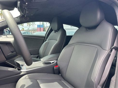 Used 2024 Lucid Air Pure RWD image 7