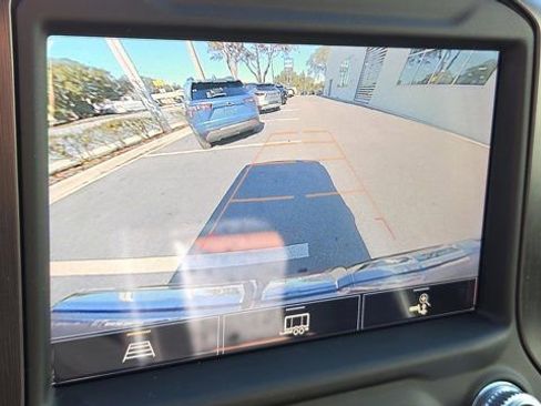 Used 2021 GMC Sierra 1500 AT4 image 13