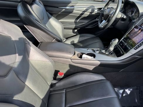 Used 2017 INFINITI Q60 3.0t image 6