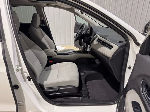 Used 2022 Honda HR-V EX image 22