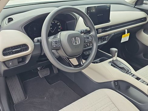 Used 2026 Honda HR-V LX image 16