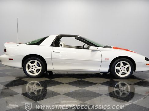 Used 1997 Chevrolet Camaro SS w/ SS Alteration Pkg RWD image 15