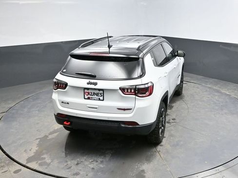 Used 2025 Jeep Compass Trailhawk image 48