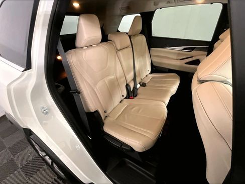 Used 2023 INFINITI QX60 Luxe image 18