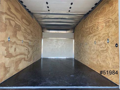 Used 2023 Chevrolet Express 4500 Extended w/ Power Convenience Package image 8