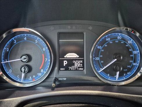 Used 2019 Toyota Corolla LE FWD image 12