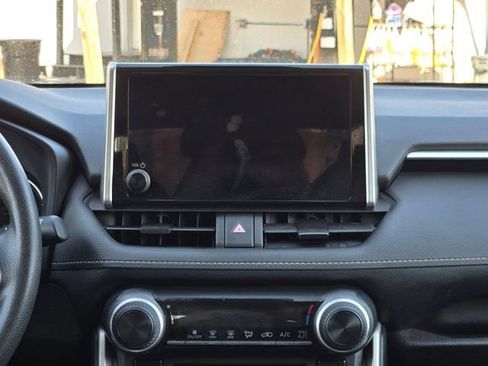 Used 2024 Toyota RAV4 LE image 18