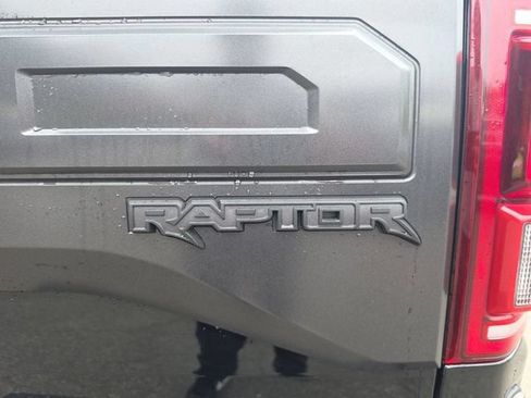 Used 2018 Ford F150 Raptor w/ Equipment Group 802A Luxury AWD/4WD image 27