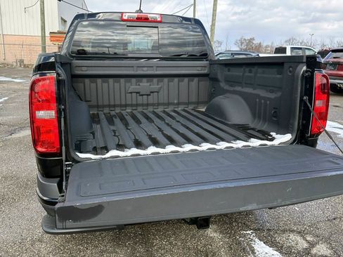 Certified 2022 Chevrolet Colorado LT w/ LT Convenience Package image 10