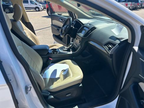 Used 2017 Ford Edge SEL w/ Equipment Group 201A image 17