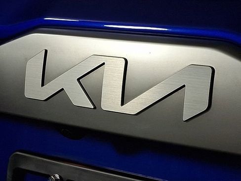 Used 2022 Kia Seltos S image 32