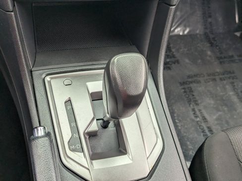 Used 2019 Subaru Impreza 2.0i Premium image 24