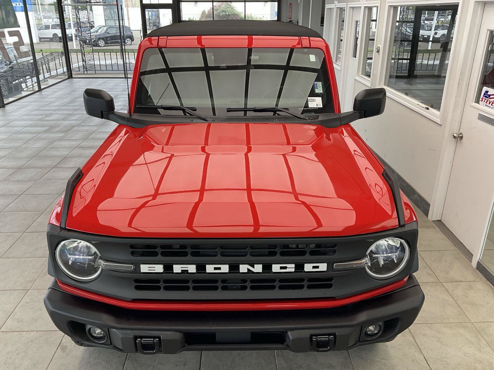 Used 2024 Ford Bronco Black Diamond AWD/4WD image 28