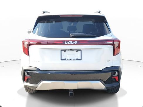 Used 2026 Kia Seltos S image 5