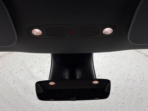 Used 2021 Tesla Model Y 2WD image 37