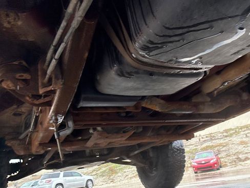 Used 2000 Chevrolet Silverado 1500 LS w/ Off-Road Chassis Pkg image 23