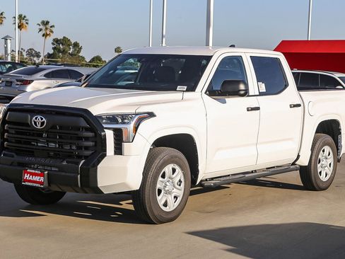 New 2026 Toyota Tundra SR AWD/4WD image 3