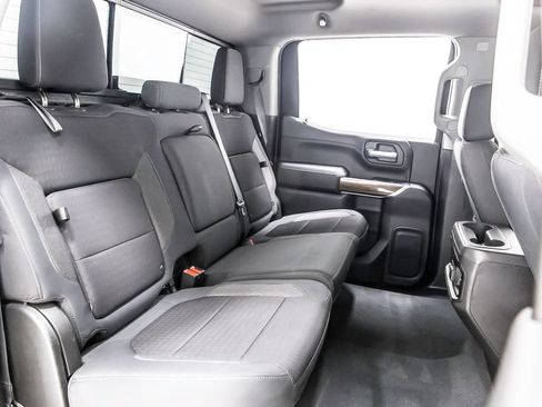 Used 2019 Chevrolet Silverado 1500 LT Trail Boss AWD/4WD image 37