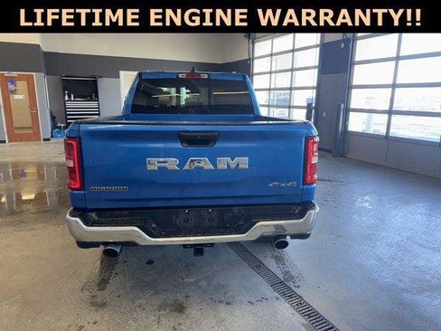 Certified 2025 RAM 1500 Big Horn AWD/4WD image 9