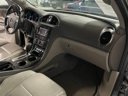 Used 2013 Buick Enclave Leather image 21