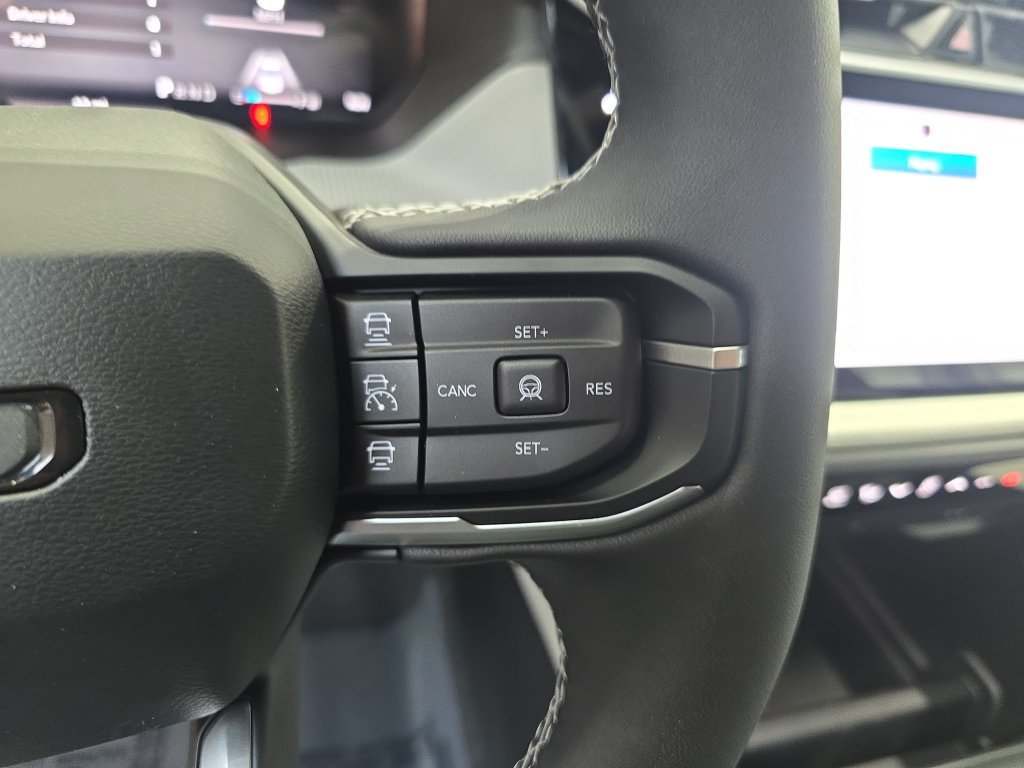 New 2026 Jeep Cherokee Laredo AWD/4WD image 19