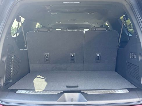 New 2025 Chevrolet Suburban RST w/ Comfort Package image 14