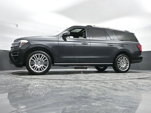 Used 2023 Ford Expedition Max Limited image 28